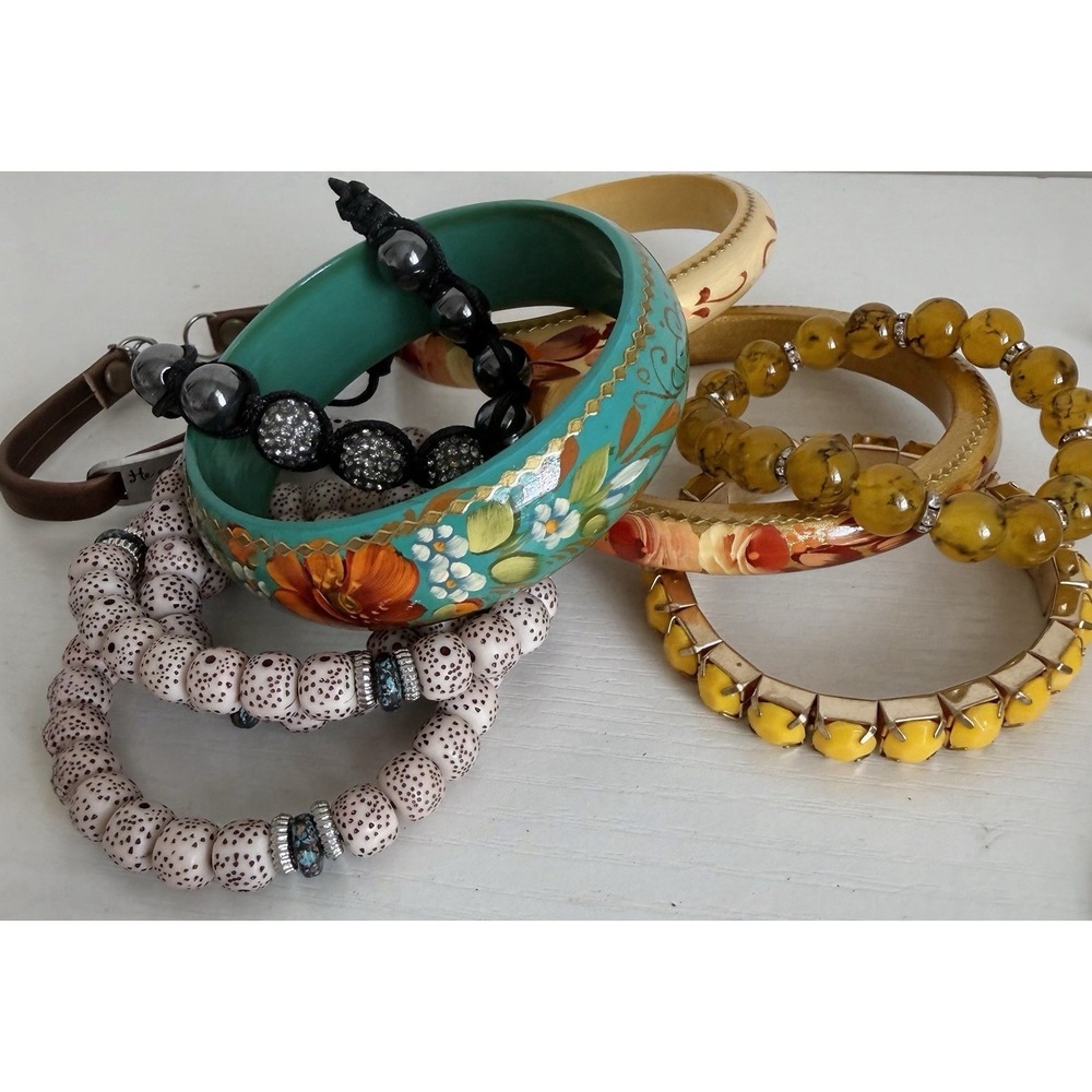 Vintage & Modern Costume Jewelry Lot 40+ Pcs Estate Craft Some Wearable 1.25lbs - Picture 5 of 5